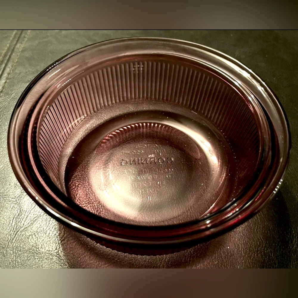 Corning Vision Casserole Baker Bowl Cranberry Ribbed Retired Color 1 Pint C-16-B